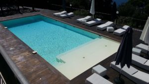 costruzione piscina interrata costa azzurra Francia 04