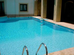 costruzione piscina interrata stile egitto 12