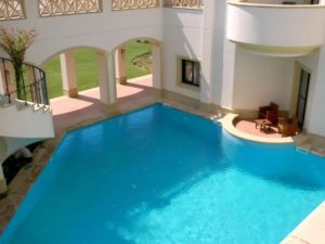 costruzione piscina interrata stile egitto 10