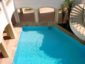 costruzione piscina interrata stile egitto 07
