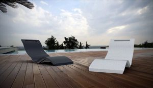 Chaise loungue en
